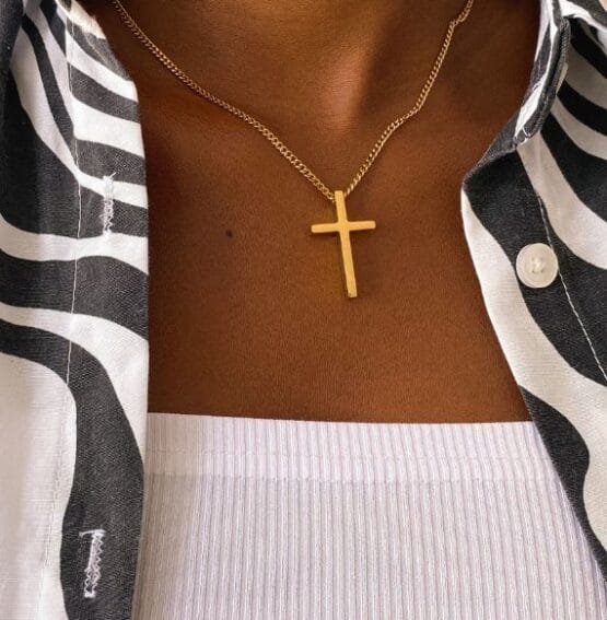 Chaine croix femme